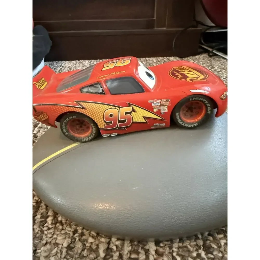 Disney Pixar Cars Lightning McQueen Alarm Clock Radio No Cord Works